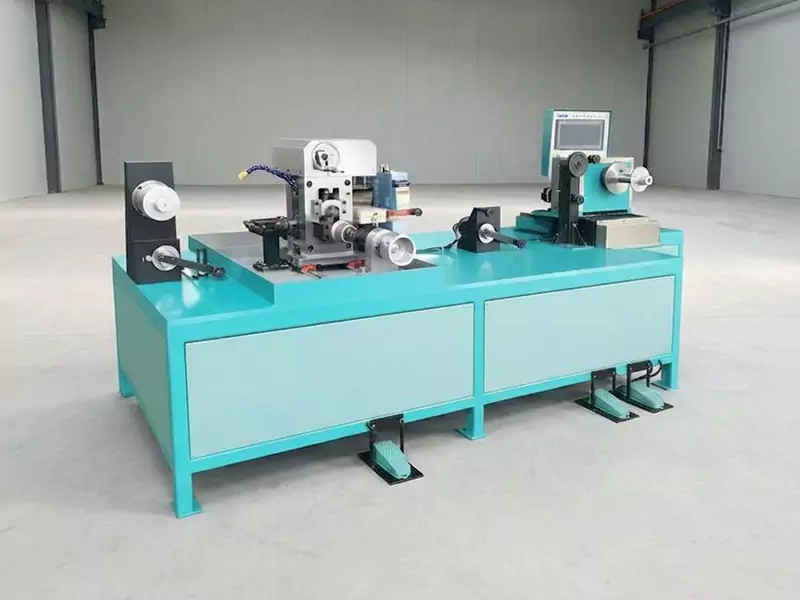 Laminatoio per micropiatti ad alta precisione